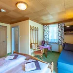 Montana 3* Rauris
