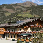 Montana Hotel Rauris