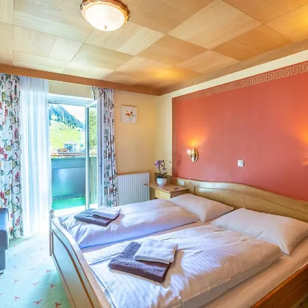 Ξενοδοχείο Montana 3*