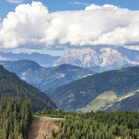 Montana 3* Rauris